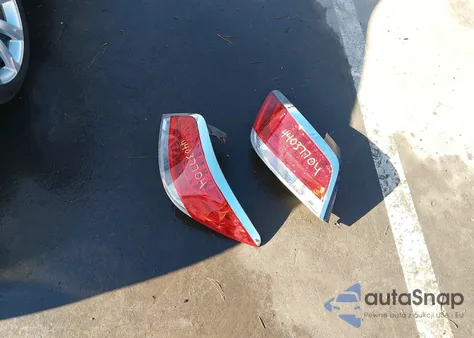 2012 Buick Lacrosse Touring Group z USA, uszkodzony, nr VIN 1G4GJ5G38CF181953